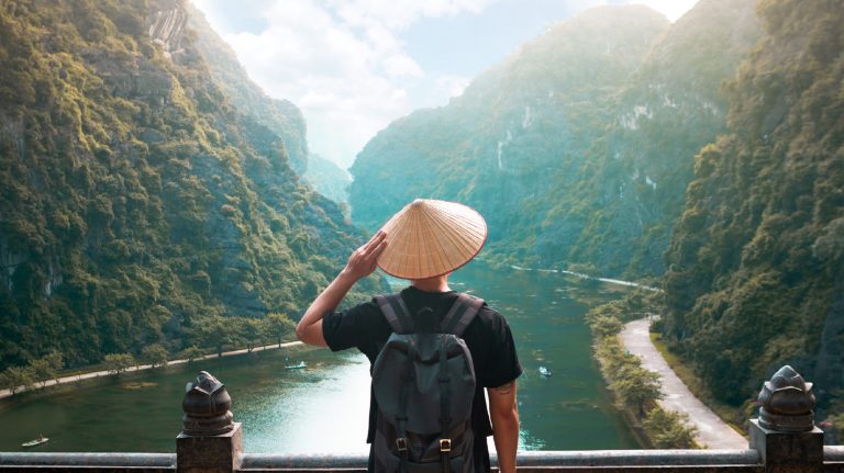 Travel in Style and Comfort: Uncover the Best Tourist Bags from official-skalnik